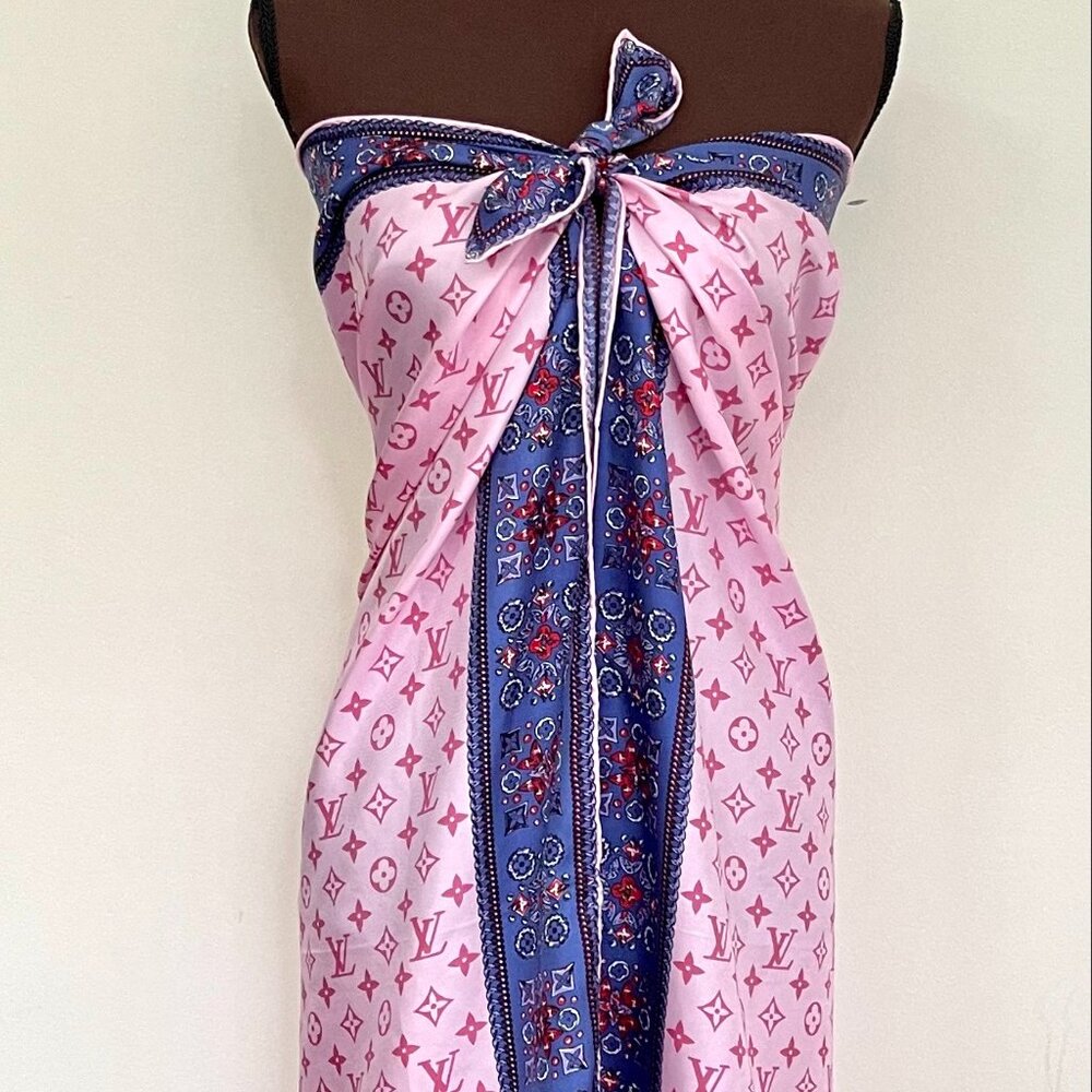 New Louis Vuitton Scarf Monogram Giant Pink Silk Oversize Wrap - Picture 9 of 14